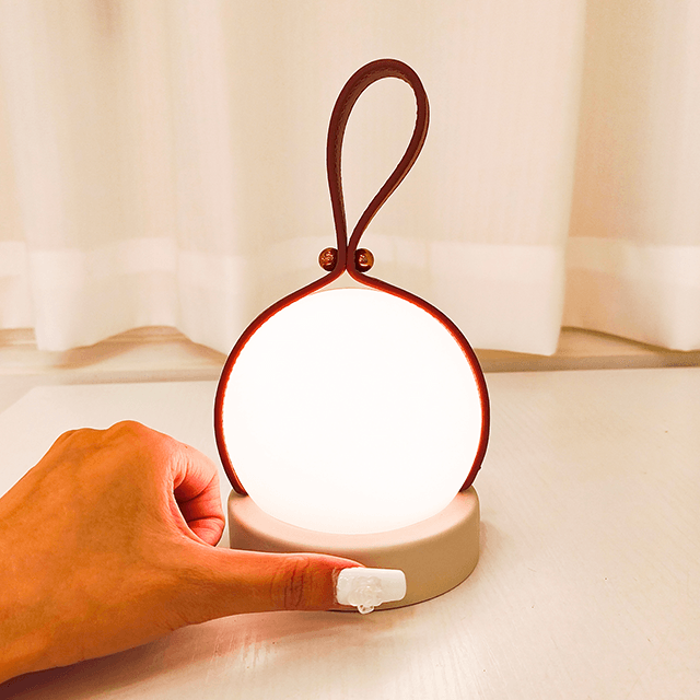 Hand Lamp Style One