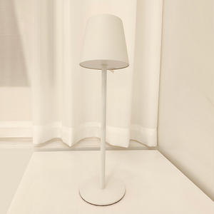 Round Bottom Simple Desk Lamp White