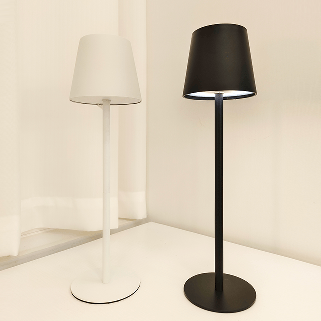 Round Bottom Simple Desk Lamp White
