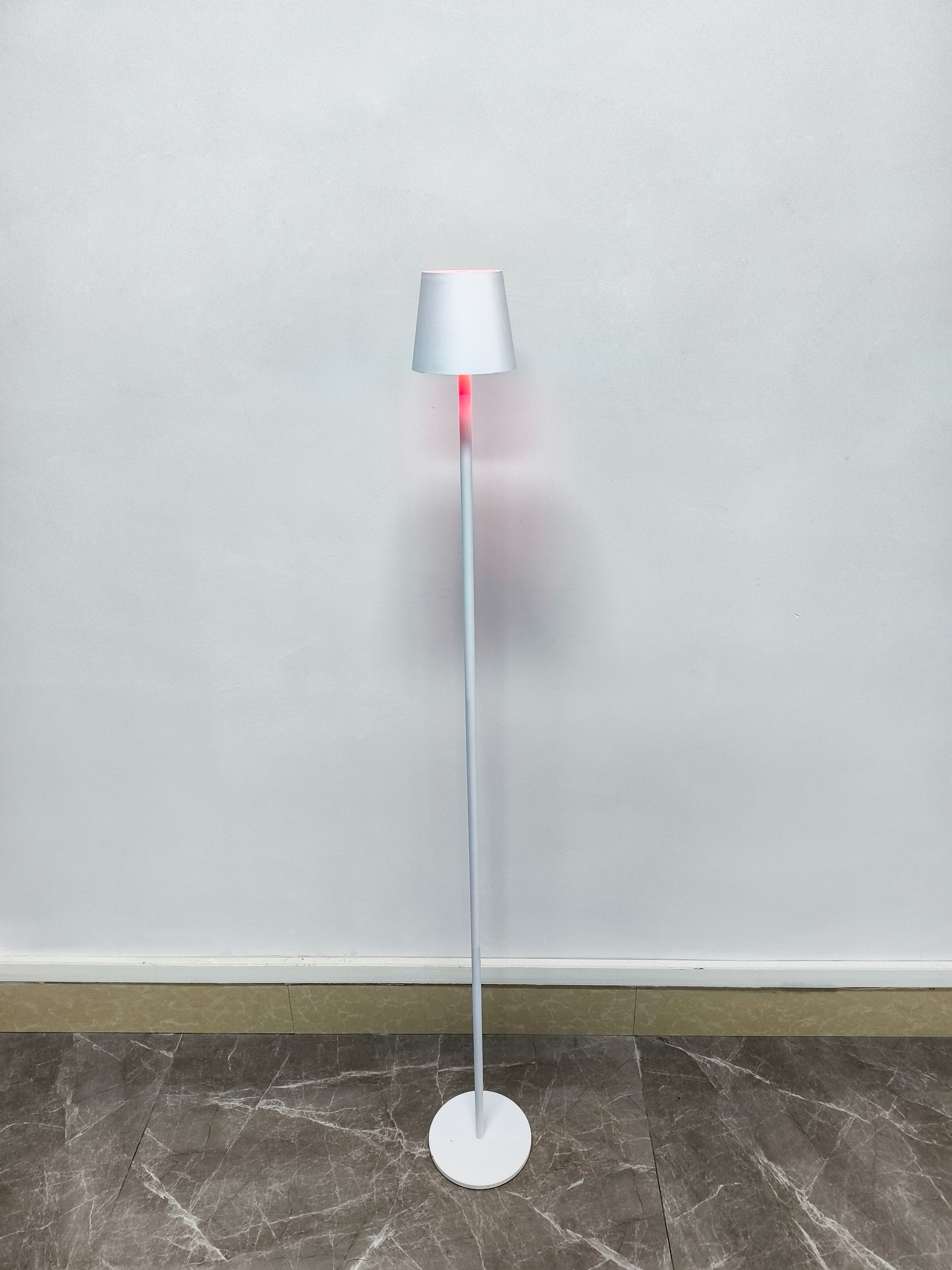 Cream White Simple Type-c Rechargeable Floor Lamp